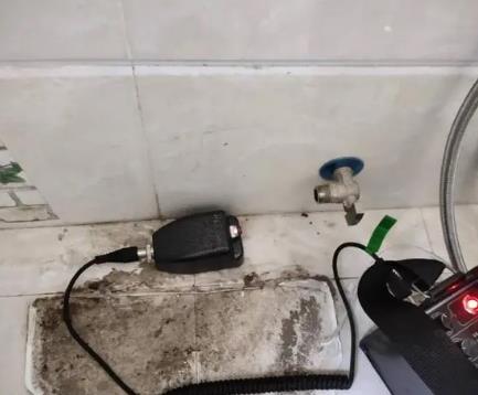 高青屋顶漏水维修公司分享下卫生间漏水的危害及解决方法